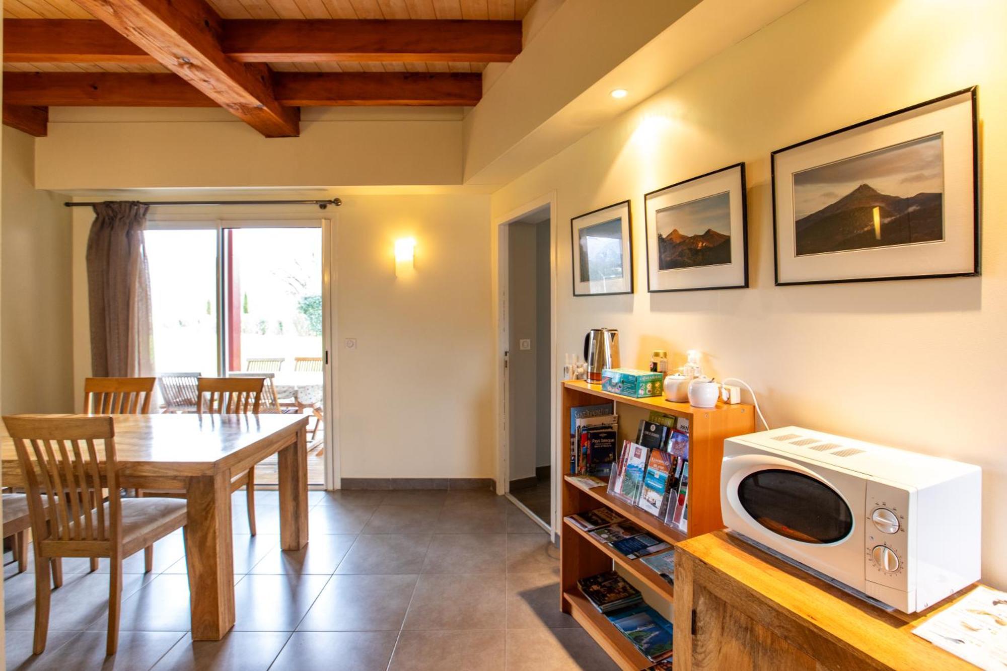 Apitoki - Chambres D'Hotes Au Pays Basque ユリューニュ エクステリア 写真